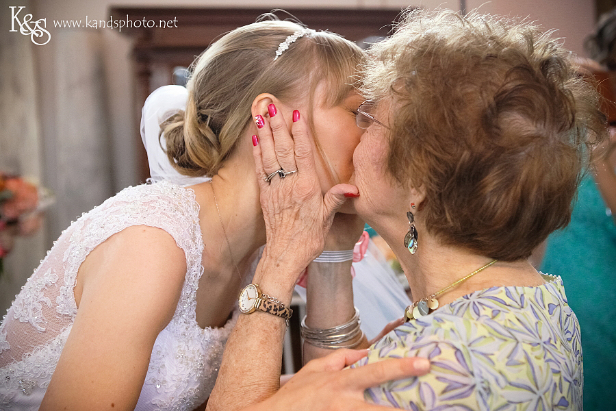 Dallas Wedding Photographers - K & S Photography Miles and Kendre's Wedding at the Filter Building in McKinney
